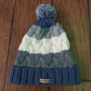 Columbia knit pom pom hat